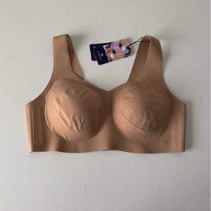 NWT Honeylove SoftForm Bra